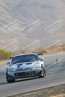 media/Oct-09-2022-Extreme Speed (Sun) [[a34e269be1]]/1-Red/session 1 Skid Pad/